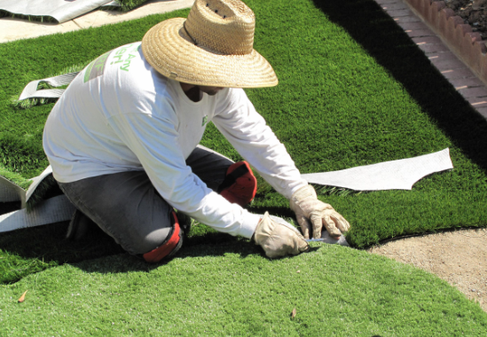 5 Accessories You Need When Artificial Grass Is Installed Coronado